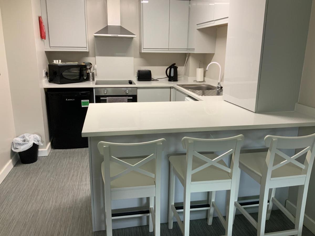Mays Apartments - 102 Mill Street, Free Parking, 2 Minute Walk To Baltic Market And City Centre - Apartments Sleep 1-10 Guests Liverpool Eksteriør billede