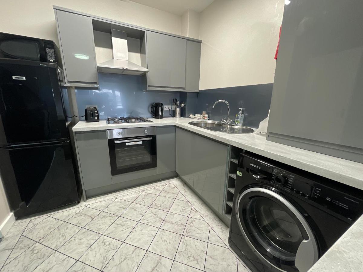 Mays Apartments - 102 Mill Street, Free Parking, 2 Minute Walk To Baltic Market And City Centre - Apartments Sleep 1-10 Guests Liverpool Eksteriør billede