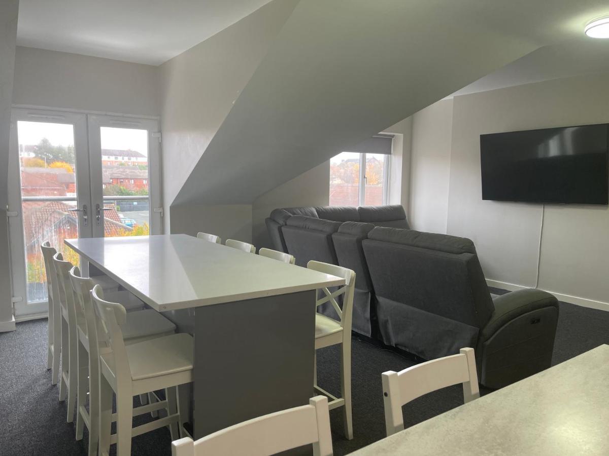 Mays Apartments - 102 Mill Street, Free Parking, 2 Minute Walk To Baltic Market And City Centre - Apartments Sleep 1-10 Guests Liverpool Eksteriør billede