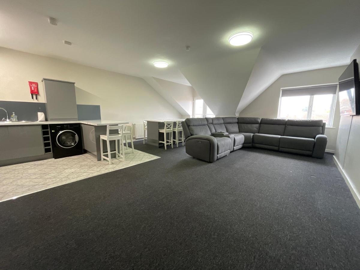 Mays Apartments - 102 Mill Street, Free Parking, 2 Minute Walk To Baltic Market And City Centre - Apartments Sleep 1-10 Guests Liverpool Eksteriør billede