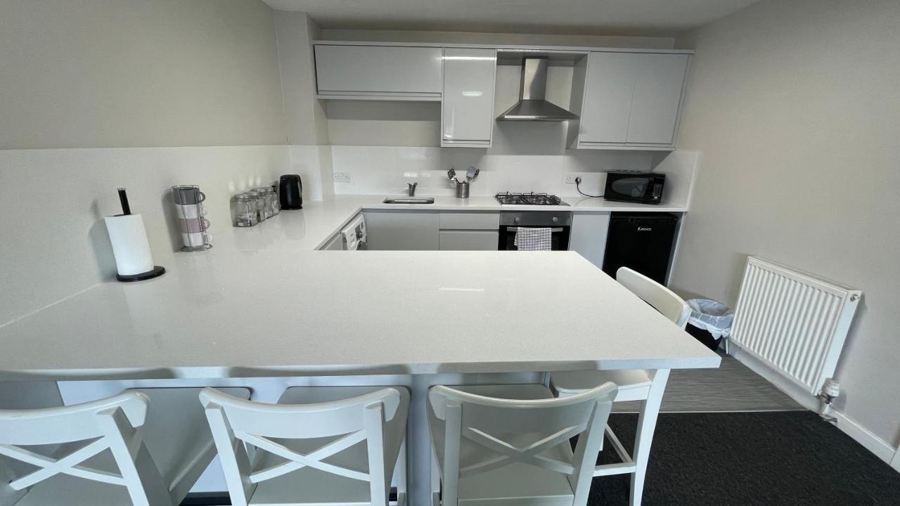 Mays Apartments - 102 Mill Street, Free Parking, 2 Minute Walk To Baltic Market And City Centre - Apartments Sleep 1-10 Guests Liverpool Eksteriør billede