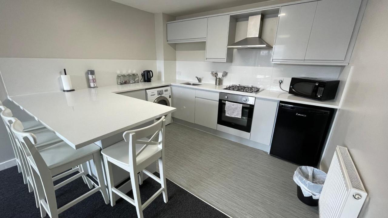 Mays Apartments - 102 Mill Street, Free Parking, 2 Minute Walk To Baltic Market And City Centre - Apartments Sleep 1-10 Guests Liverpool Eksteriør billede
